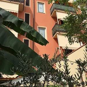 residence-gloria.it-tuscanyhotel.com/